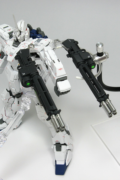 ガンプラ　ユニコーンガンダム　バンシィ　mg ビームガトリング